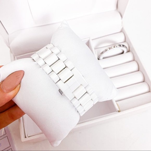 HIDALGO DIAMONDS white ceramic ladies watch